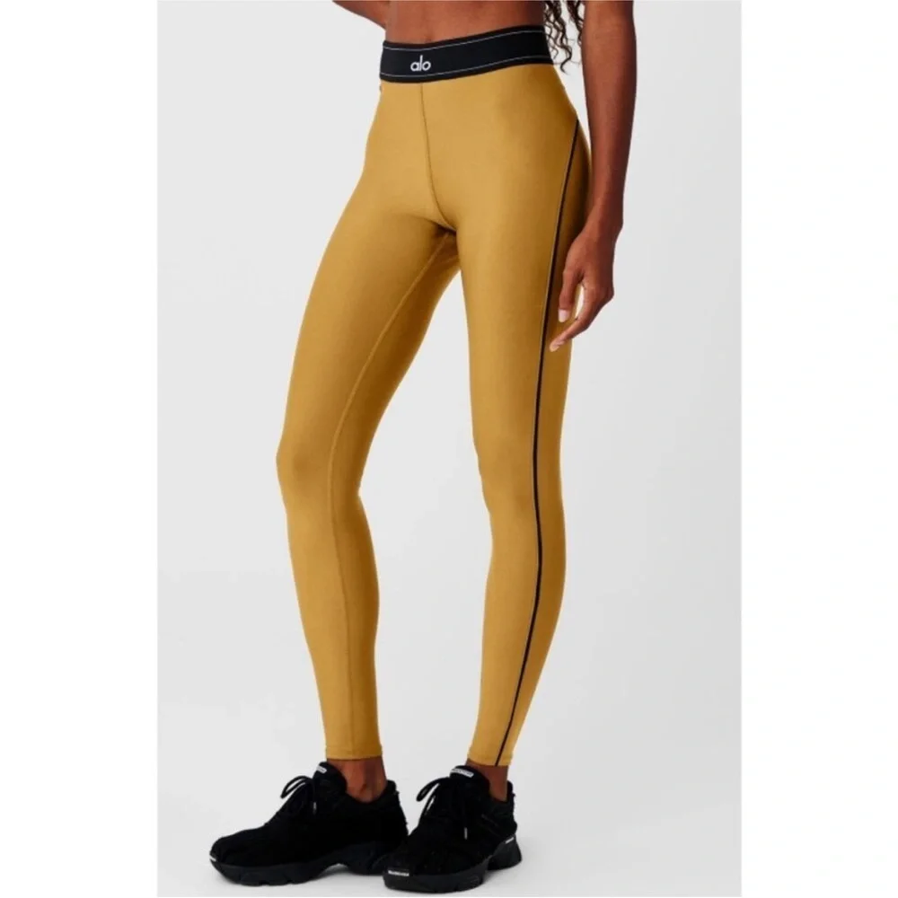 Alo Airlift High-Waist Suit Up Legging Golden Olive Branch Size Small
